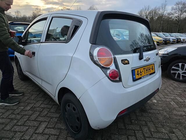 Occasion Chevrolet Spark 68 PK (50 kW) 2012 Wit Hatchback