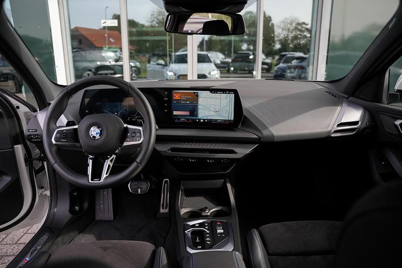 Occasion BMW 120 M Sport 170 PK (125 kW) 2025 Wit Hatchback