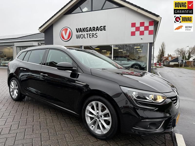 Zwart Occasion 2021 Renault Mégane GrandTour GT-Line Stationwagen | € 14.950 (Goede deal) - Afbeelding 1/4