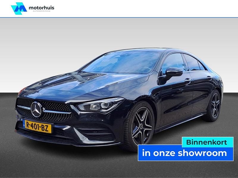 Zwart Gebruikt 2022 Mercedes 180 Business Sedan | € 27.990 - Afbeelding 1/4