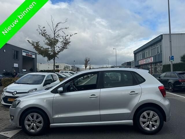 Grijs Gebruikt 2012 VW Polo Hatchback | € 2.399 (Super prijs) - Afbeelding 1/4