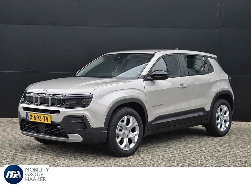 Grijs Gebruikt 2024 Jeep Avenger EV Altitude SUV | € 25.400 (Eerlijke prijs) - Afbeelding 1/3