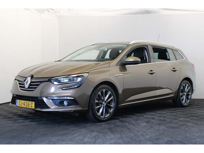 Bruin, metallic lak Gebruikt 2018 Renault Mégane GrandTour Signature Stationwagen | € 10.999 (Duur) - Afbeelding 1/4