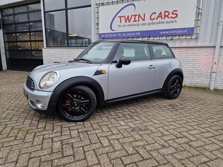 Occasion Mini ONE Pepper 95 PK (69 kW) 2007 Grijs Hatchback