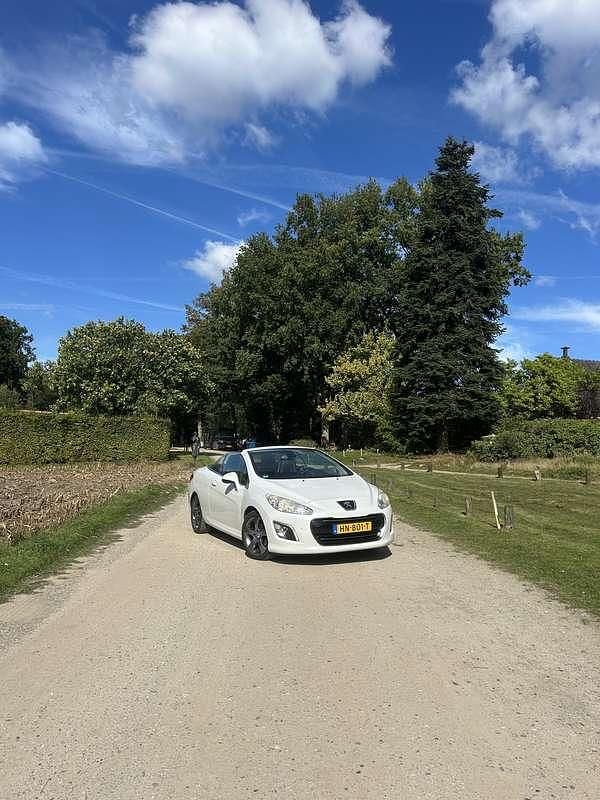 Wit Gebruikt 2013 Peugeot 308 CC Sport Cabriolet | € 6.500 (Eerlijke prijs) - Afbeelding 1/4