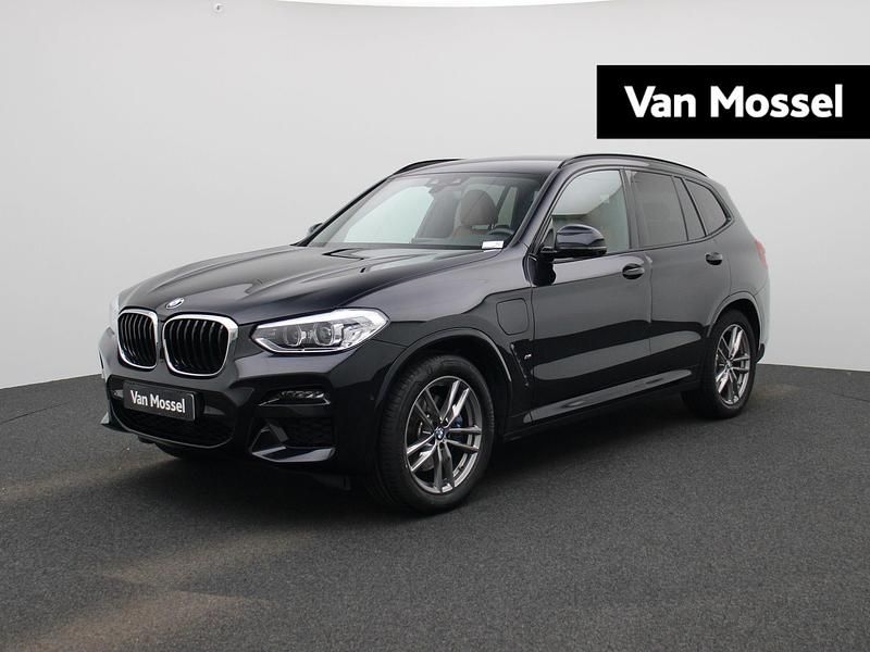 Zwart Occasion 2021 BMW X3 Executive SUV | € 36.400 (Super prijs) - Afbeelding 1/4
