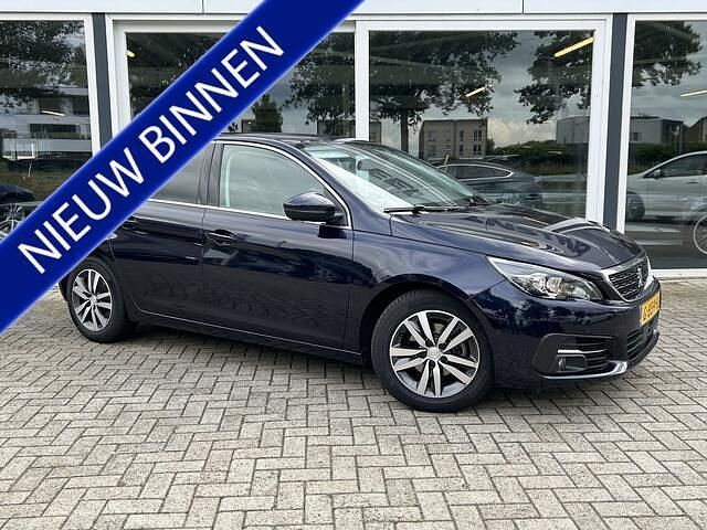 Blauw Gebruikt 2019 Peugeot 308 Premium Hatchback | € 10.450 (Eerlijke prijs) - Afbeelding 1/4