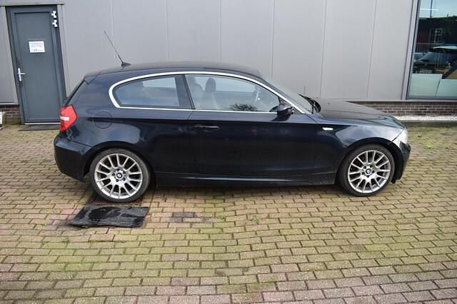 Occasion BMW 116 122 PK (89 kW) 2008 Zwart Hatchback