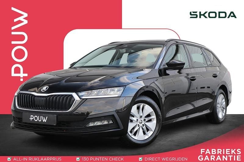 Zwart Gebruikt 2023 Skoda Octavia Ambition Stationwagen | € 22.450 (Eerlijke prijs) - Afbeelding 1/4
