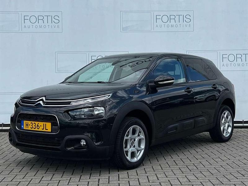 Zwart Gebruikt 2019 Citroën C4 Origins SUV | € 11.600 (Eerlijke prijs) - Afbeelding 1/4