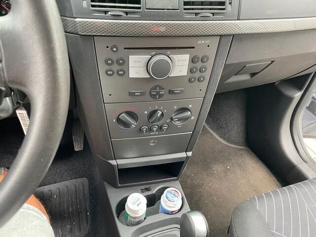 Occasion Opel Meriva Enjoy 105 PK (77 kW) 2006 Grijs, metallic lak MPV