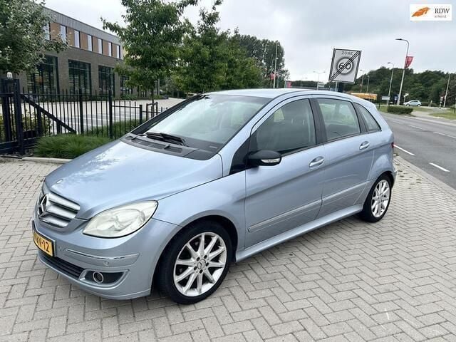 Blauw Gebruikt 2007 Mercedes B200 MPV | € 2.595 (Eerlijke prijs) - Afbeelding 1/4