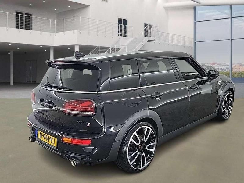 Occasion Mini Cooper S Clubman 178 PK (130 kW) 2022 Zwart Stationwagen