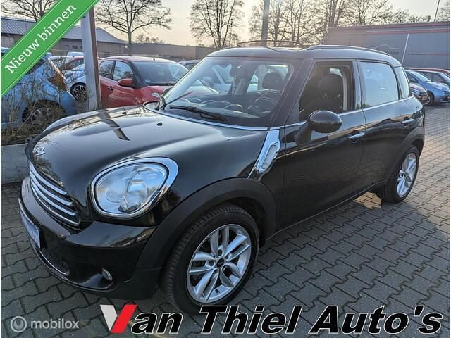 Zwart (metallic) Occasion 2013 Mini Cooper Countryman SUV | € 9.950 (Eerlijke prijs) - Afbeelding 1/4
