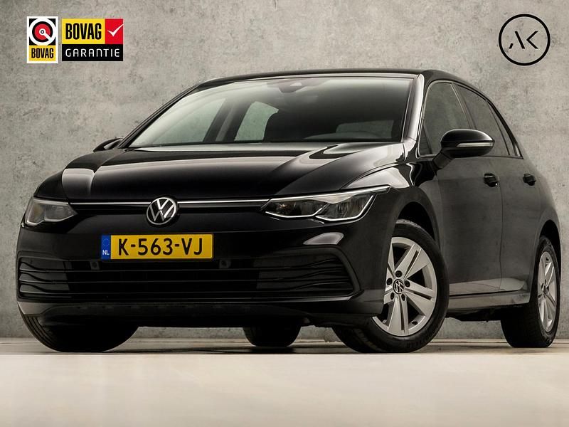 Zwart Occasion 2021 VW Golf VII Sport Hatchback | € 16.445 (Iets duurder) - Afbeelding 1/4