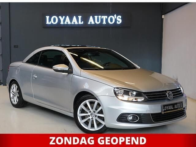 Grijs Gebruikt 2011 VW Eos Highline Cabriolet | € 7.999 (Eerlijke prijs) - Afbeelding 1/4