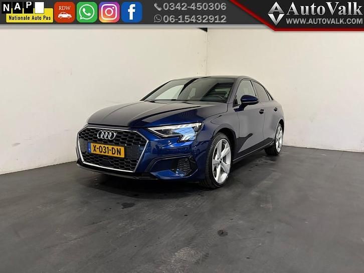 Blauw Gebruikt 2022 Audi A3 Advanced Sedan | € 23.949 (Super prijs) - Afbeelding 1/4