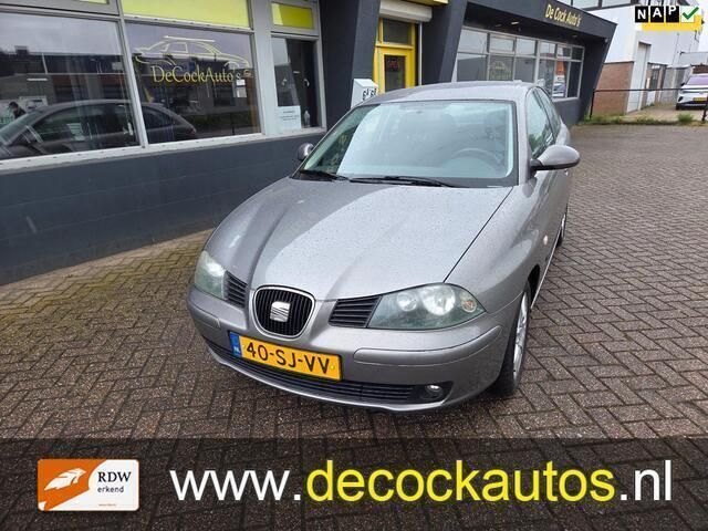 Grijs, metallic lak Gebruikt 2006 Seat Ibiza Hatchback | € 1.250 (Eerlijke prijs) - Afbeelding 1/4