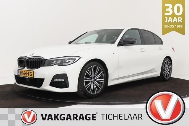 Wit Gebruikt 2019 BMW 330 Executive Sedan | € 26.899 (Eerlijke prijs) - Afbeelding 1/3