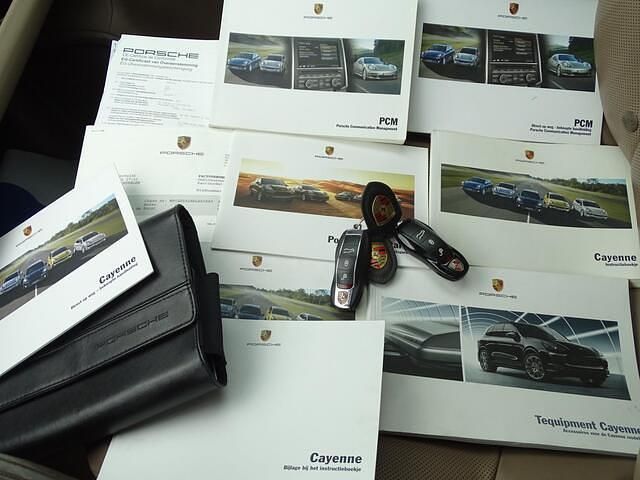 Occasion Porsche Cayenne 400 PK (294 kW) 2011 Grijs SUV