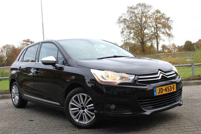 Zwart Gebruikt 2014 Citroën C4 Business Class Hatchback | € 5.850 - Afbeelding 1/4