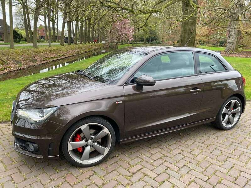Bruin Gebruikt 2011 Audi A1 Hatchback | € 8.499 (Eerlijke prijs) - Afbeelding 1/4