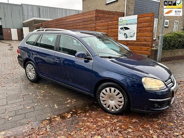 Blauw (metallic) Gebruikt 2008 VW Golf V Comfortline Stationwagen | € 2.350 (Goede deal) - Afbeelding 1/4