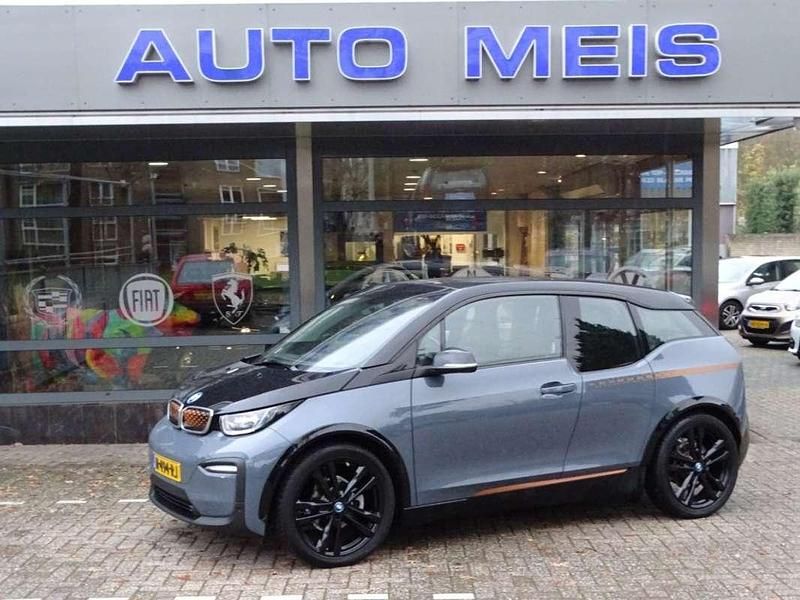 Grijs Gebruikt 2021 BMW i3 Hatchback | € 21.900 (Eerlijke prijs) - Afbeelding 1/4