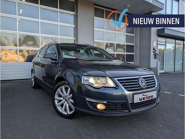 Blauw Gebruikt 2007 VW Passat Highline Stationwagen | € 7.777 (Duur) - Afbeelding 1/4