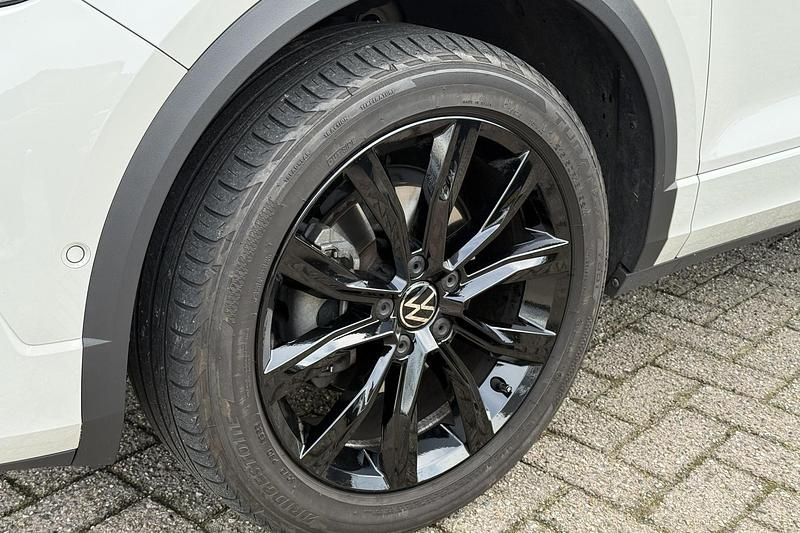 Occasion VW T-Roc Business+ 150 PK (110 kW) 2022 Grijs SUV