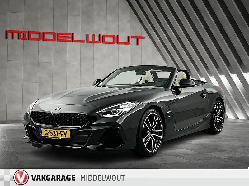 Zwart Occasion 2019 BMW Z4 Executive Cabriolet | € 39.950 (Eerlijke prijs) - Afbeelding 1/4