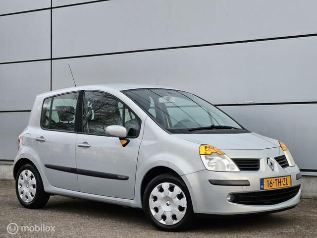 Grijs Gebruikt 2005 Renault Modus Authentique MPV | € 1.500 (Goede deal) - Afbeelding 1/4
