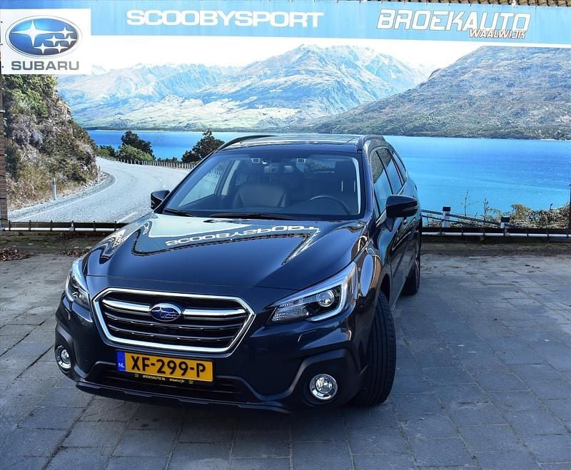Grijs Occasion 2019 Subaru Outback Premium Stationwagen | € 33.750 (Super prijs) - Afbeelding 1/4