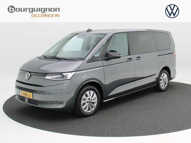 Grijs Gebruikt 2023 VW Multivan Style MPV | € 58.850 (Goede deal) - Afbeelding 1/4