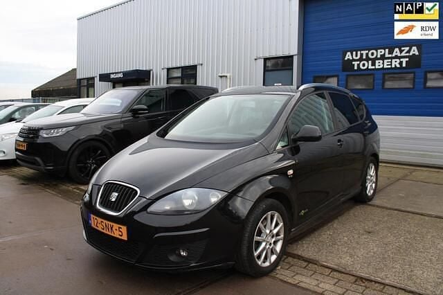 Zwart Gebruikt 2011 Seat Altea XL Copa MPV | € 1.450 (Eerlijke prijs) - Afbeelding 1/4