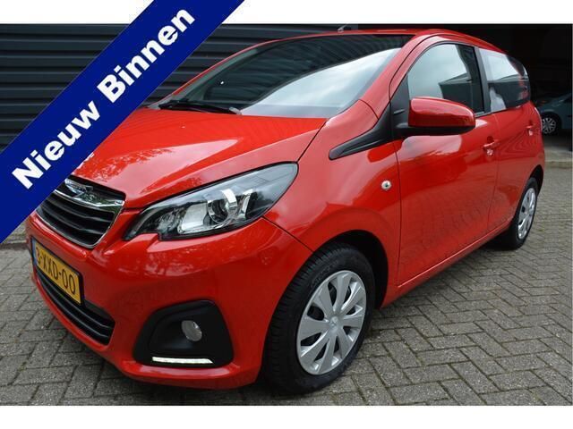 Rood Gebruikt 2014 Peugeot 108 Active Hatchback | € 5.750 (Eerlijke prijs) - Afbeelding 1/4