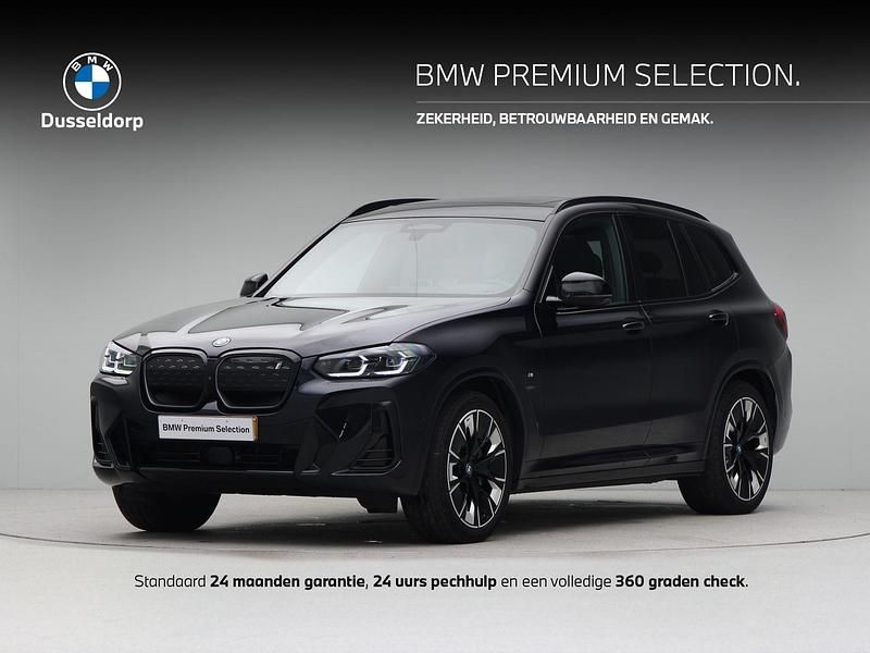 Zwart Occasion 2022 BMW iX3 Executive SUV | € 41.950 (Iets duurder) - Afbeelding 1/4