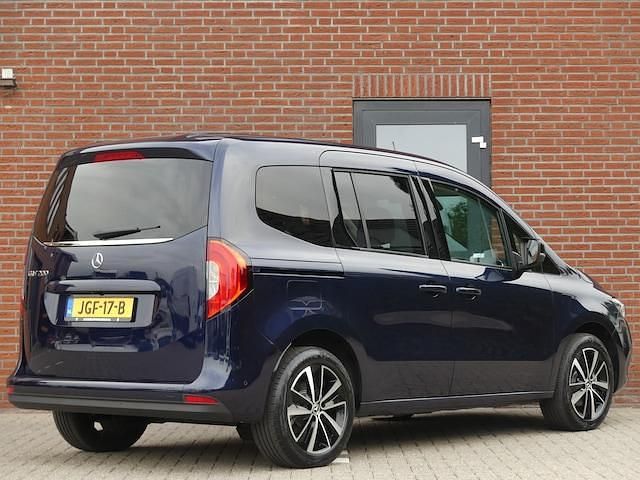 Occasion Mercedes EQT200 Premium Plus 89 kW (122 PK) 2024 Blauw MPV