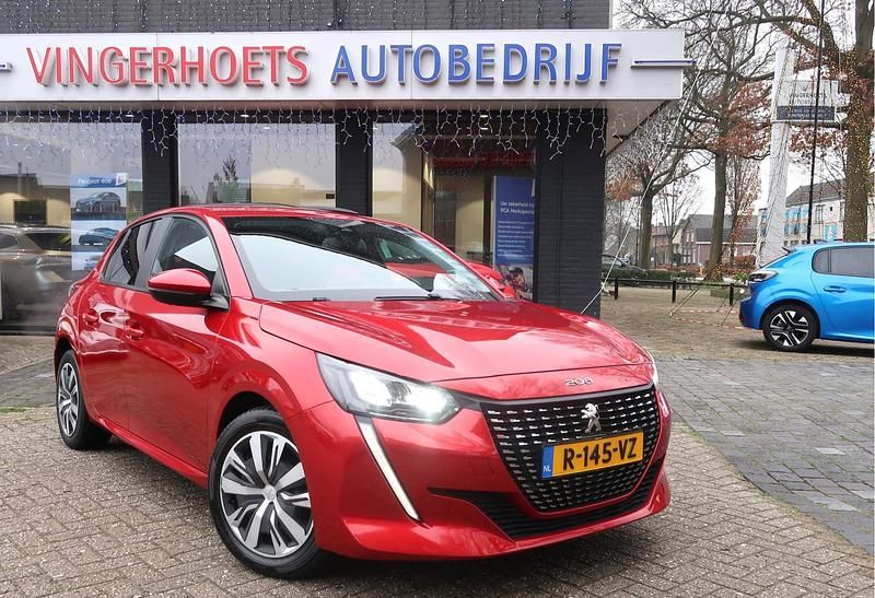 Occasion Peugeot 208 Active 75 PK (55 kW) 2023 Rood Hatchback