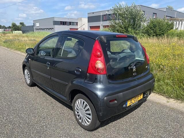 Occasion Peugeot 107 68 PK (50 kW) 2008 Grijs Hatchback