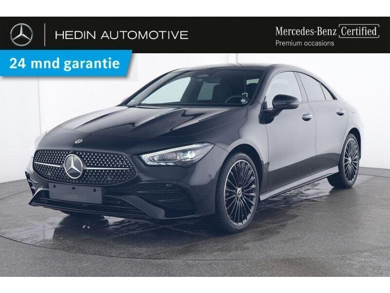 Zwart Gebruikt 2024 Mercedes CLA250 AMG line Sedan | € 47.900 - Afbeelding 1/4