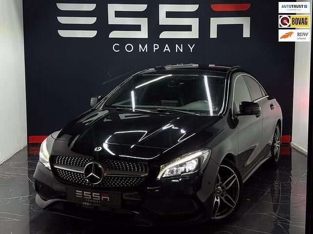 Zwart Gebruikt 2018 Mercedes CLA180 AMG Sedan | € 17.950 (Eerlijke prijs) - Afbeelding 1/4