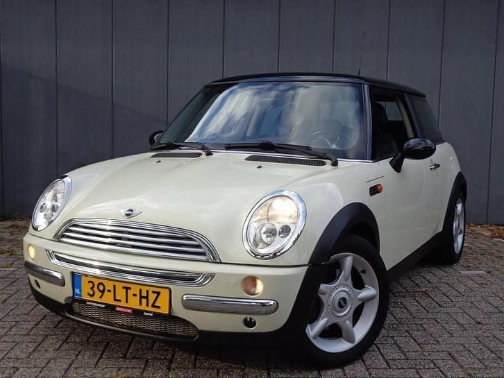 Wit Gebruikt 2003 Mini Cooper Chili Hatchback | € 4.495 (Duur) - Afbeelding 1/4
