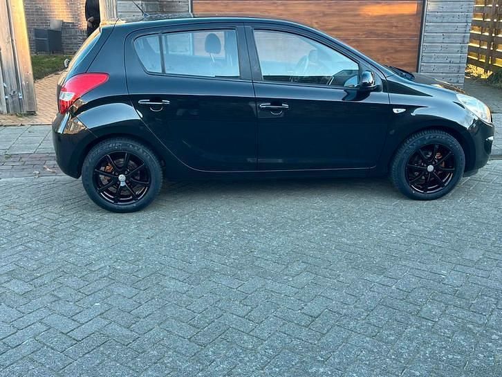 Occasion 2010 Hyundai i20 | € 2.600 (Duur) - Afbeelding 1/4