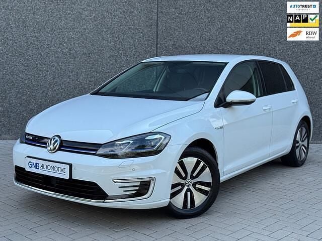 Wit Gebruikt 2020 VW e-Golf Hatchback | € 12.495 (Goede deal) - Afbeelding 1/4