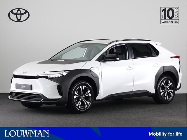 Platinum pearl white parelmoer (licht wit parelmoer) Nieuw 2025 Toyota bZ4X SUV | € 44.250 (Eerlijke prijs) - Afbeelding 1/4