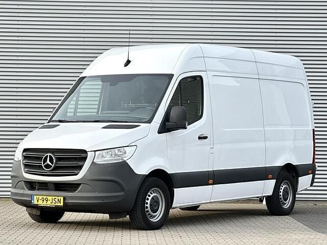 Wit Gebruikt 2023 Mercedes Sprinter Van | € 32.950 (Goede deal) - Afbeelding 1/4
