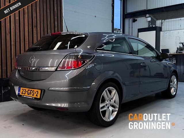Occasion Opel Astra GTC Cosmo 140 PK (102 kW) 2008 Grijs Hatchback