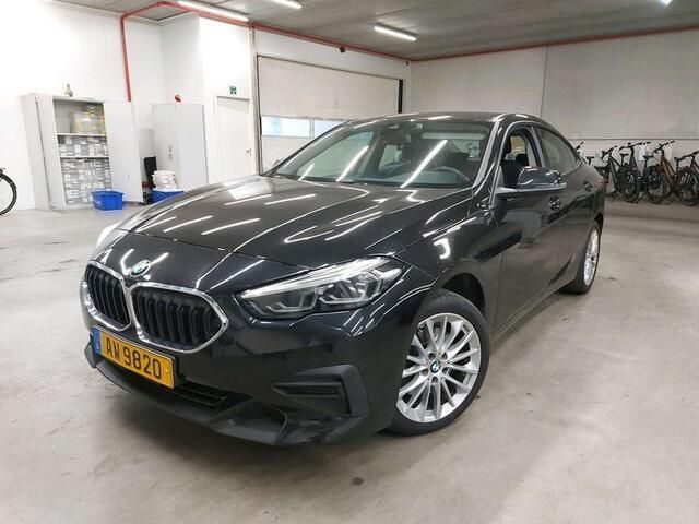 Zwart Gebruikt 2021 BMW 218 Sport Line Sedan | € 25.490 (Goede deal) - Afbeelding 1/3