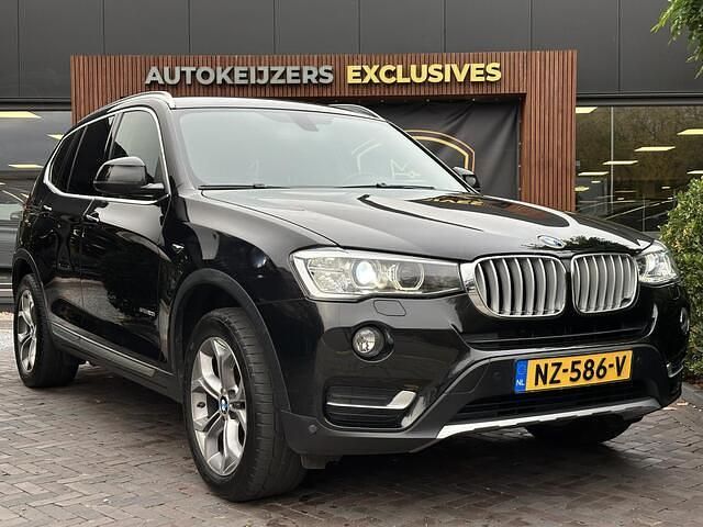 Zwart Gebruikt 2017 BMW X3 Executive SUV | € 23.900 (Eerlijke prijs) - Afbeelding 1/4